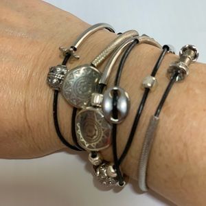 Multi strand bracelet converts to necklace